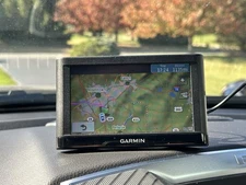 Garmin NuVi 52LM GPS Device 5" Screen Tested Works Includes Accessories