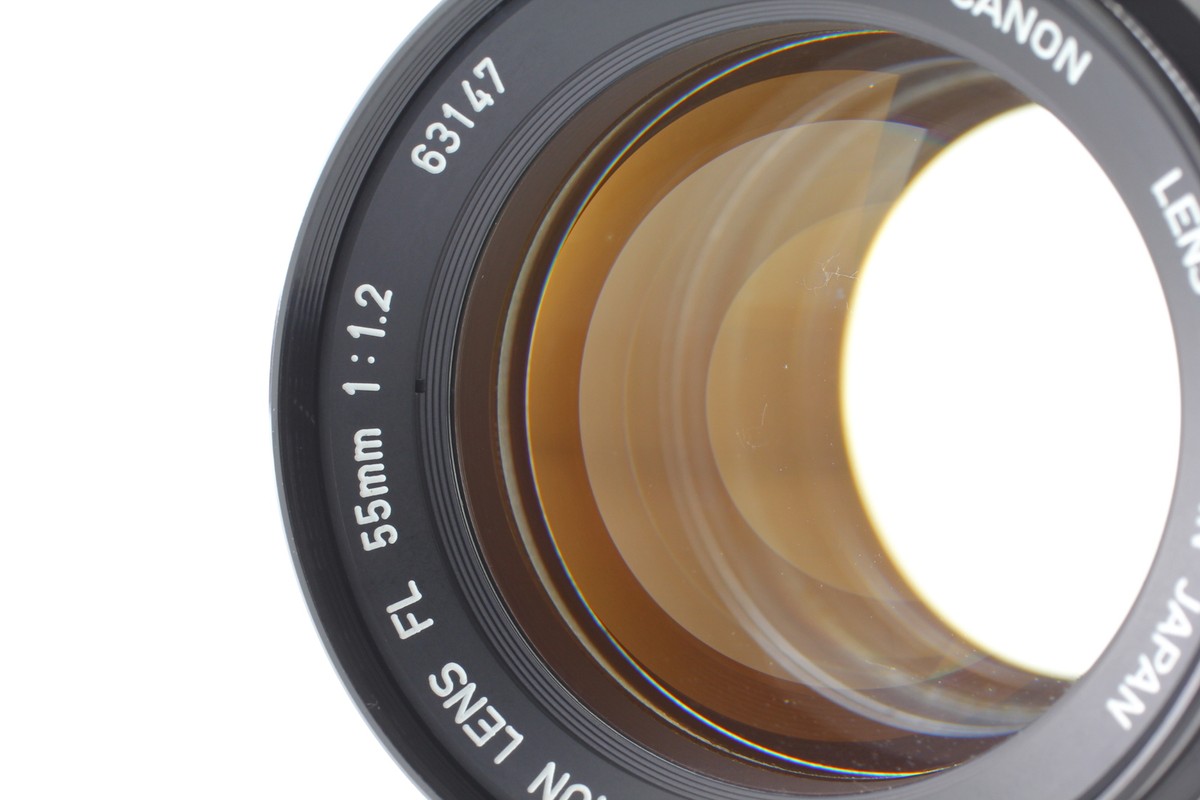 専用ケース付き　Canon FL 55mm f1.2 専用ケース付き Canon FL 55mm f1.2