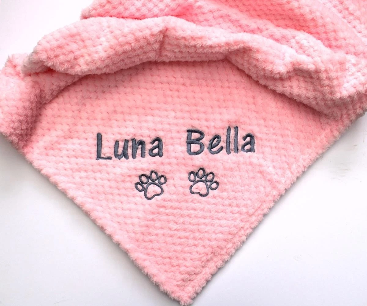 Personalised Dog Cat Puppy Kitten Blanket Soft Bed Throw Embroidered Name Gift