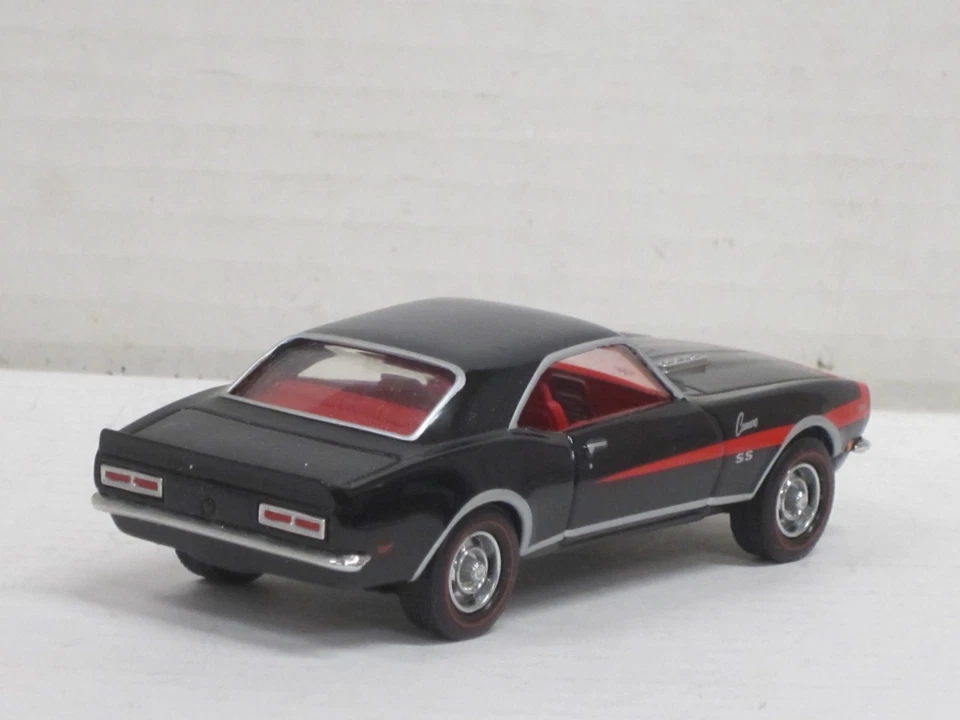 Chevrolet Camaro SS 396 Coupé 1968 in schwarz Box Matchbox YMC02-M 1:43 - Bild 3 von 4