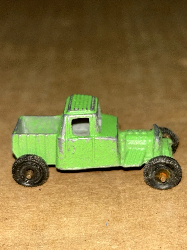 Camioneta pickup TootsieToy Ford Modelo T Canastilla Rat Rod V8 Verde Miniatura Hecha en EE. UU. Foto 3 de 4
