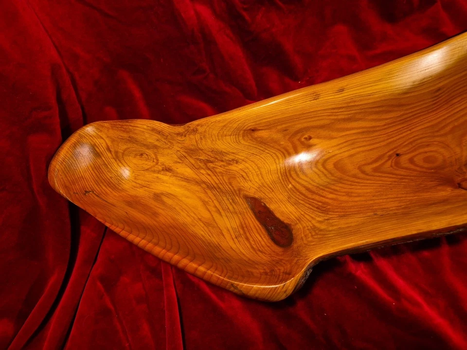 Hand Carved Fairy Ring Scots Pine Sculptural Boot From Caledonian Crann. - Image 3 of 4