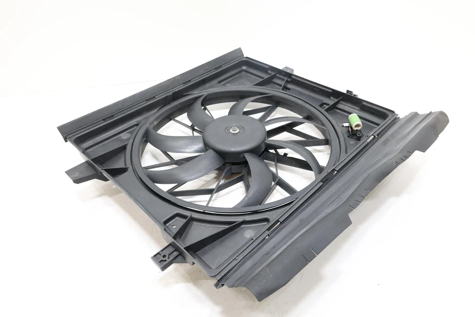 Dodge Durango 2011-2020 ventilador radiador refrigeración motor y cubierta OEM 55037992AD Foto 2 de 4