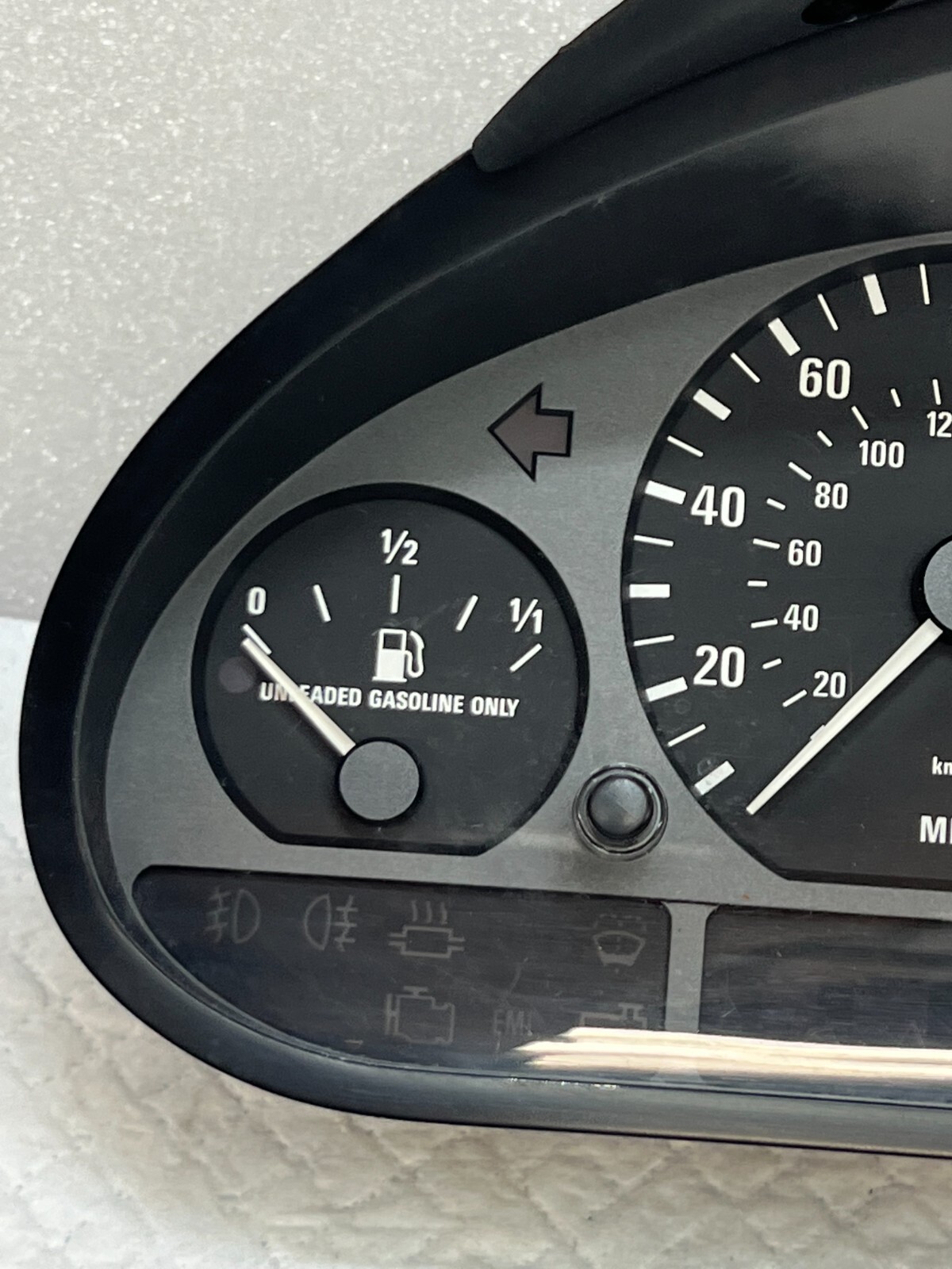 1999-2005 BMW E46 Speedometer Instrument Cluster OEM 1036017005 