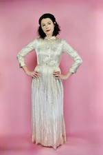1940 1950 Vintage Raymond Golden Pin Stripe Front Button Zip Dressing Robe Gown