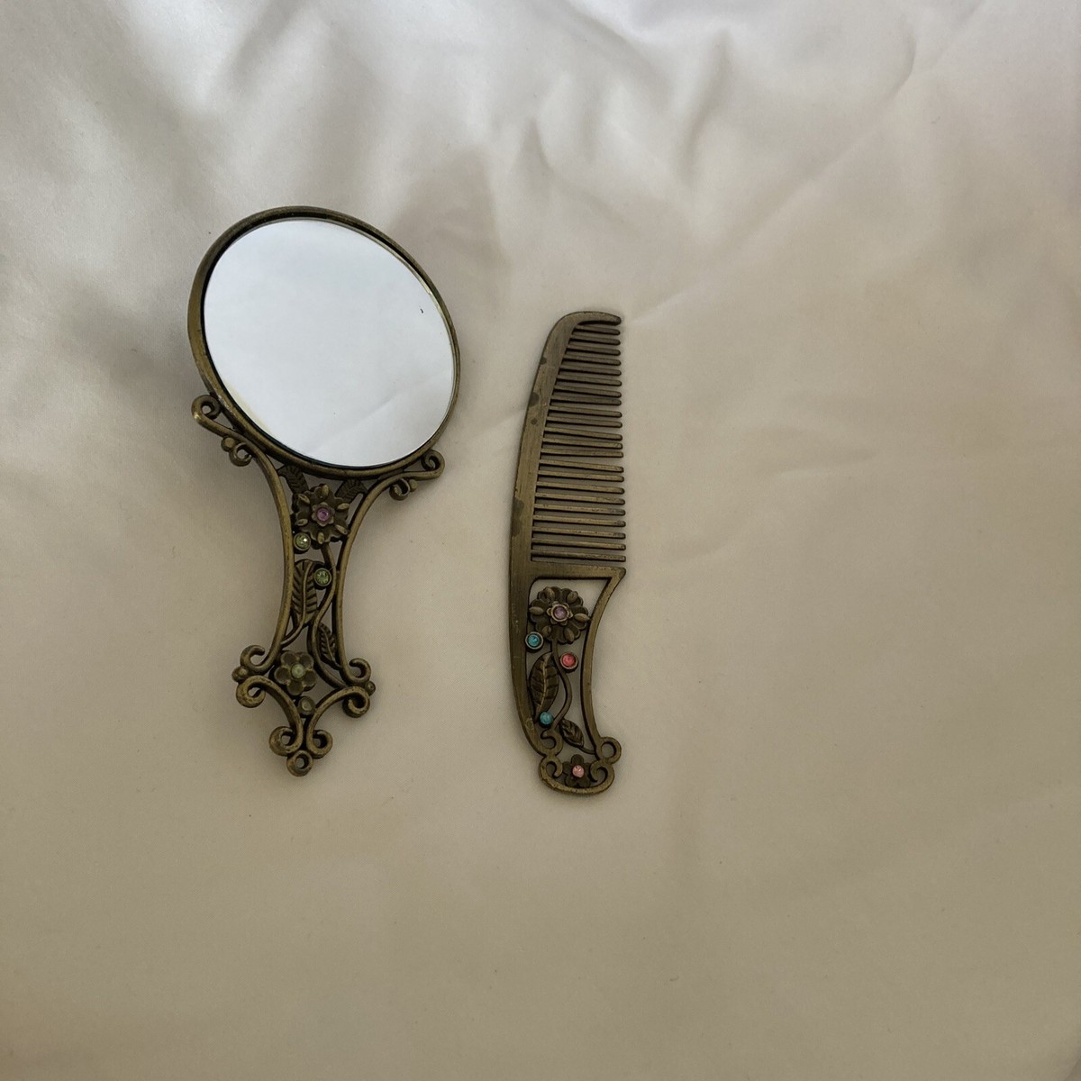 Vintage Peacock Rhinestone Hand Mirror And Comb Set / used in Box