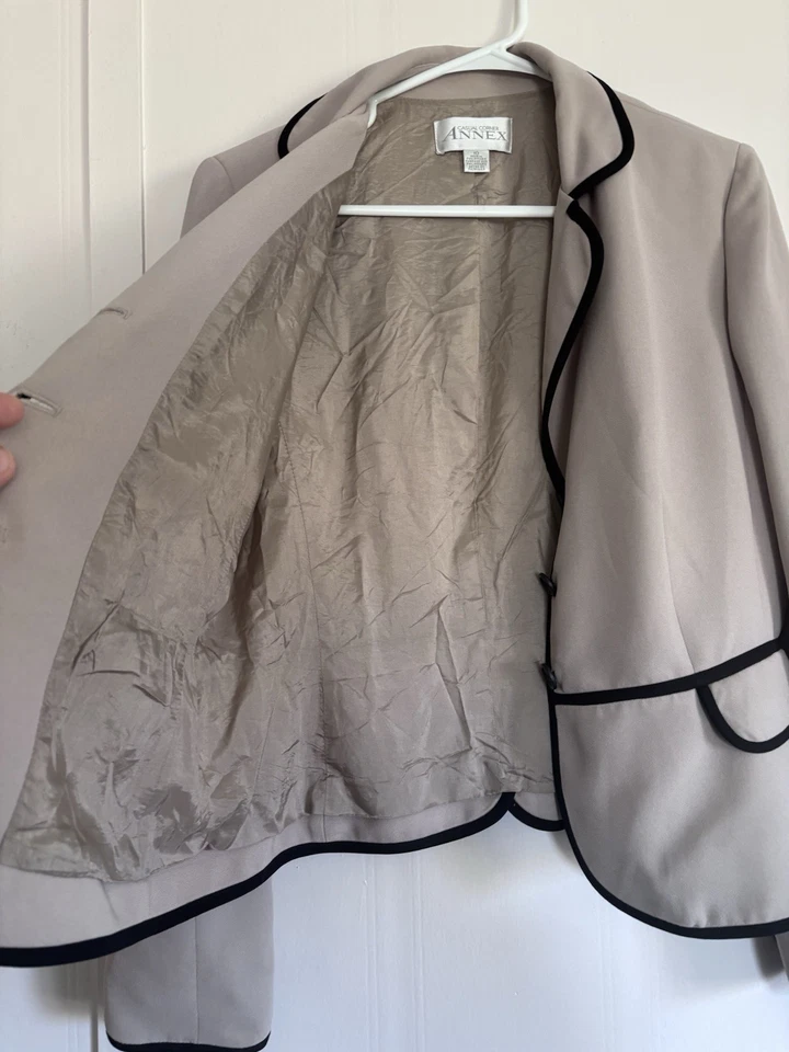 Casual Corner Annex Acetate Women’s Blazer Size 10 Taupe Black - Image 4 of 4