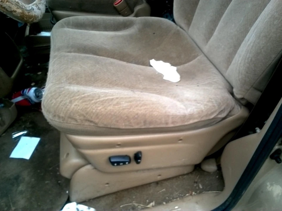 Motor de arranque usado se adapta a: Dodge Caravan 2000 3,3 L pin-estrecho tipo conector grado Foto 4 de 4