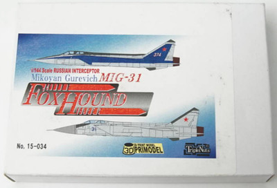 Mikoyan-Gurevich MiG-31  Foxhound , USSR Interceptor, TRIPLE NUTS #15-034 1/144