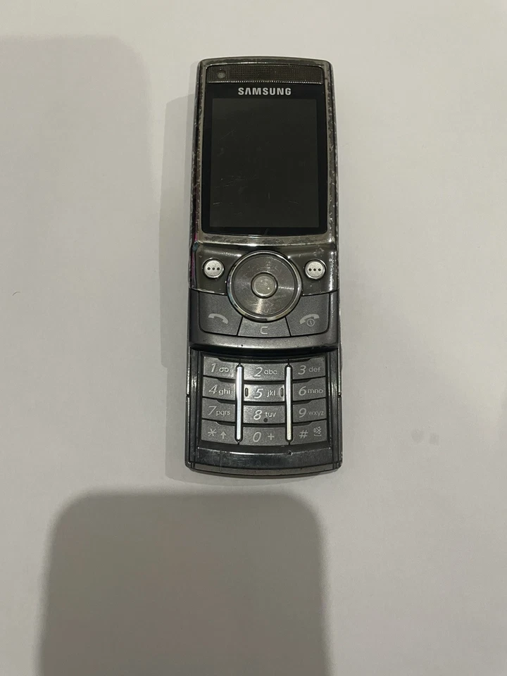 Samsung SGH G600 - Ebony Black (Unlocked) Mobile Phone, photo 2 of 5