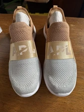 NEW APL Women’s Techloom Bliss Rose Gold/Champagne/Metallic Silver 9.5US