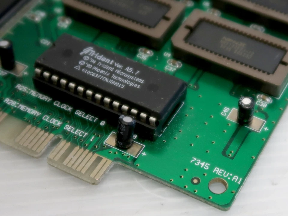 Trident TGUI9440-1, VRAM 2MB, PCI, VGA, 7345 REV:A1, WORKING CARD - Image 4 of 4