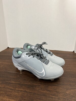 NIKE HYPERDIAMOND 4 ELITE WOMENS Grey SOFTBALL CLEATS SIZE 6.5 /CZ5917-012