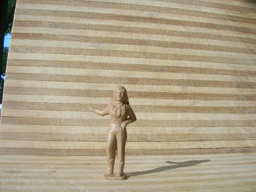 MARX 1950's COWGIRL 60MM PLAYSET TOY SOLDIERS SPECIAL TOWN SERIES MX237