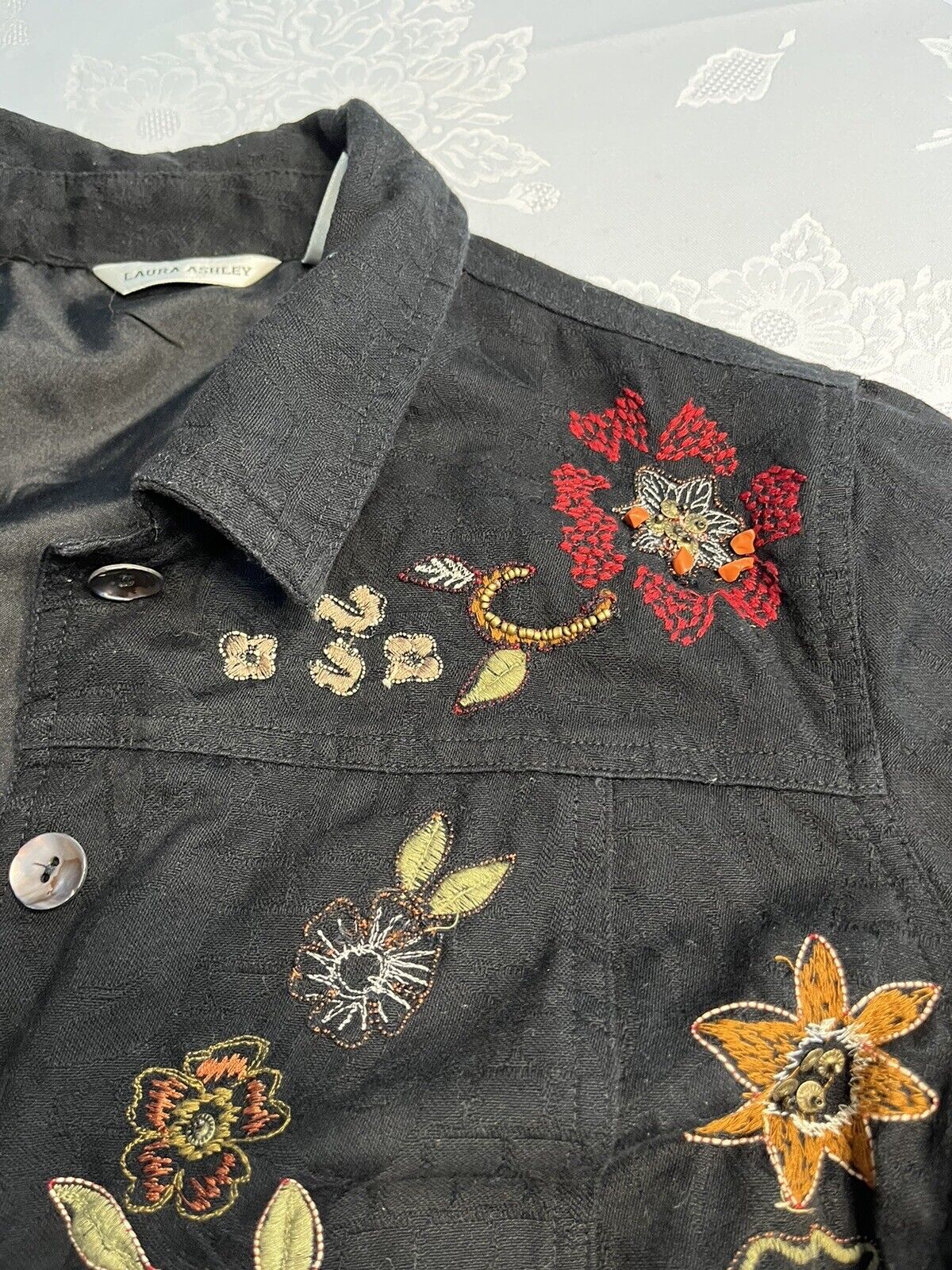 Vtg Laura Ashley Black Jacket Embroidered Rhinest… - image 10