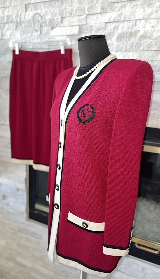 CÁRDIGAN DELANTERO ABIERTO GRIS ROJO COLECCIÓN ST. JOHN MARIE TALLA P con FALDA TALLA 4 2 PIEZAS Foto 4 de 4