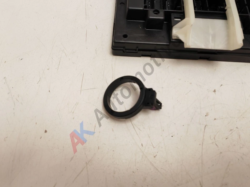 VW Tiguan MK2 AD 16-23 Engine ECU Lock Set Kit 2.0 Diesel TDI 04L907309P - Image 4 of 4