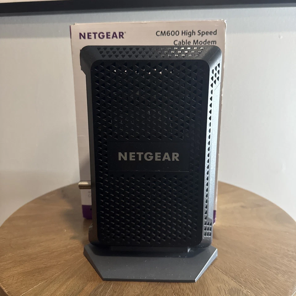 NETGEAR CM600 HIGH SPEED CABLE MODEM DOCSIS 3.0 - Image 3 of 4