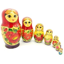 Vintage Russian Nesting Dolls Set of 7 Piece Wooden Babushka Matryoshka