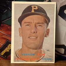 1957 Topps Vernon Law Pittsburgh Pirates #199 Nm