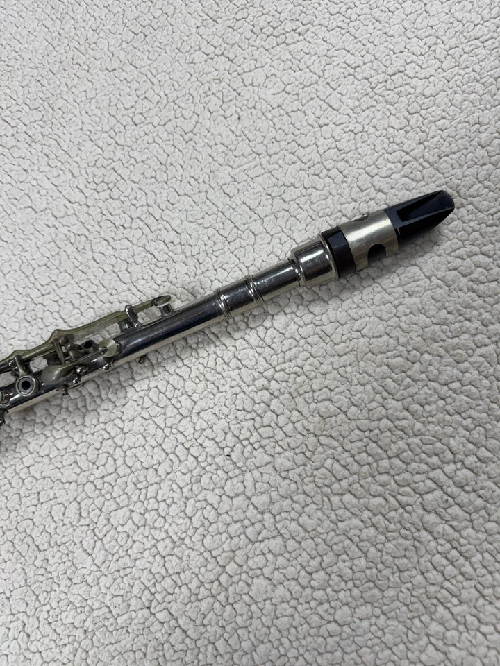 Vintage Greville Paris Metal Clarinet Silver/Black 26" Long - Image 4 of 4