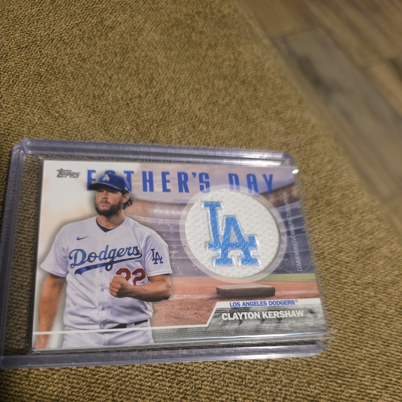 2023 Topps Series 2 - Father's Day Commemorative Team Patches Clayton Kershaw...