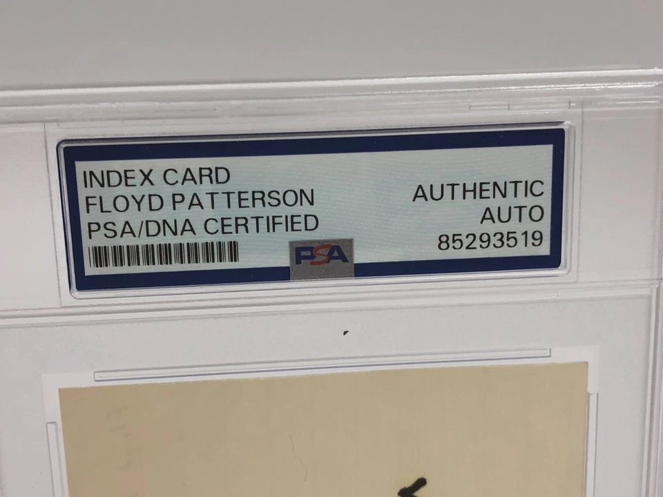 FLOYD PATTERSON PSA AUTO Signed Card 2-Time WORLD HEAVYWEIGHT BOXING CHAMPION - Image 2 of 4