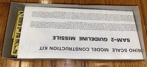 Vintage (1973) Airfix SAM-2 Missile No. 03303-5 Unbuilt Kit 00 Scale Open Box - Picture 3 of 11