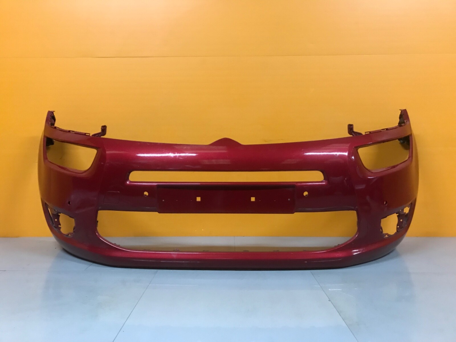+Citroen c4 Picasso 2014-17 genuine front bumper each - Image 7