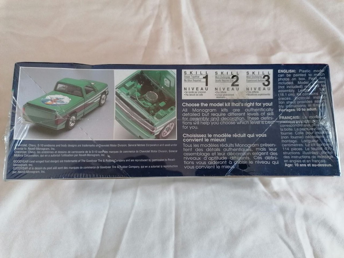 Vintage Monogram Chevy S-10 Waverider 1/25 Model Kit 2438 | eBay