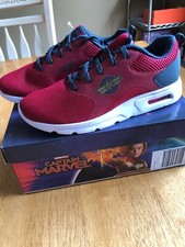 Captain Marvel, Junior Girl Shoes, 182496, Size 2 - New