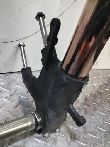 Suzuki GSXR 600 750 2006-2009 horquillas delanteras OEM con triple daño en los árboles - Imagen 12 de 24
