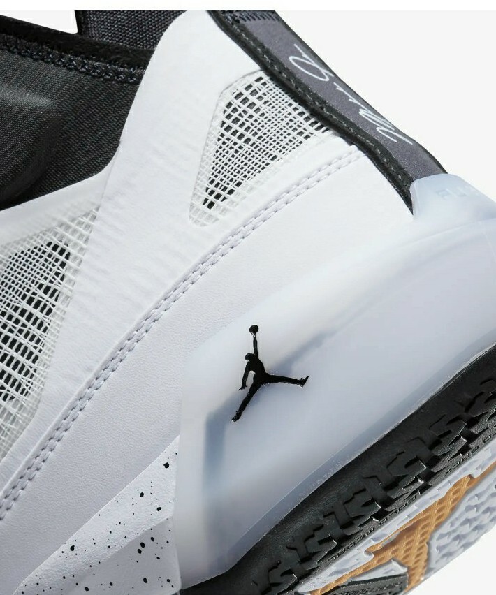 Size 12 - Nike Air Jordan 37 XXXVII Oreo (white/black/citrus