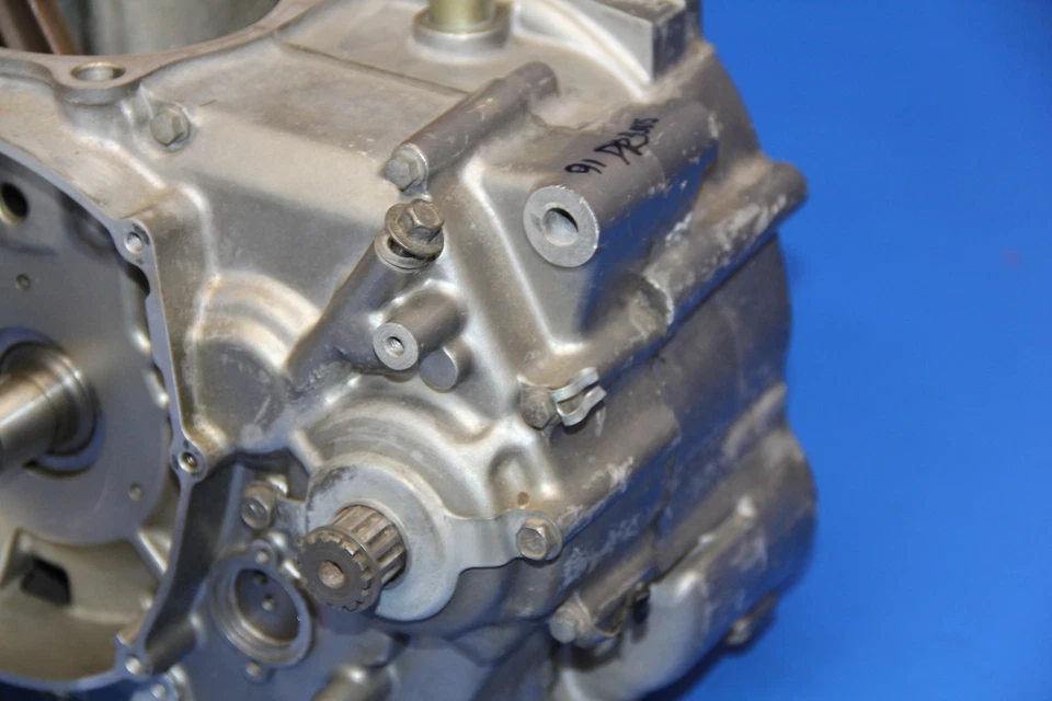 90-96 DR350S DR350 1991 motor extremo inferior cárter transmisión cigüeñal Foto 3 de 4