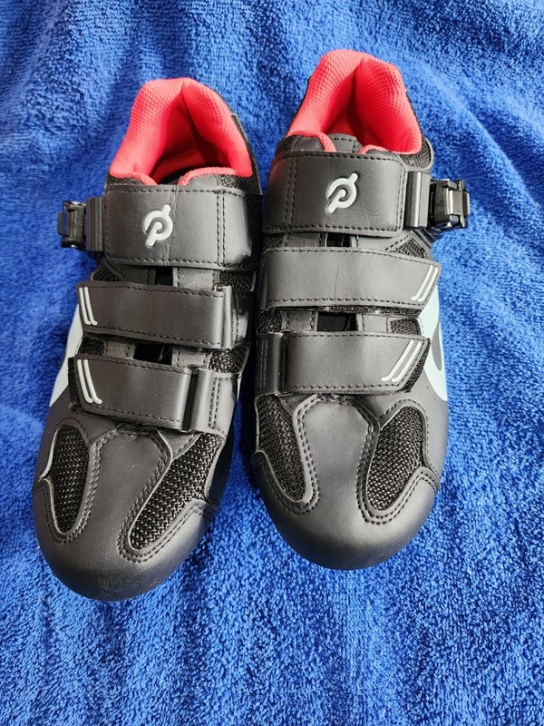 Peloton Cycling Shoes Size 40