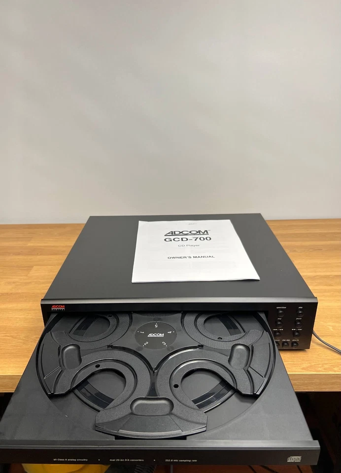 Adcom GCD-700 5-Disc CD Changer Player w/ Manual – Powers On, AS-IS Parts Repair - Image 2 of 4