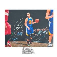 Stephen Curry Autographed Golden State 11x14 Basketball Photo -PSA/DNA (AD93468)