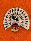 3157    DLR - Mickey Mouse - Playing Cards - Gold Tail — photo 1