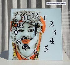 Orologio quadrato da parete moderno in vetro stile siciliano teste di moro lui