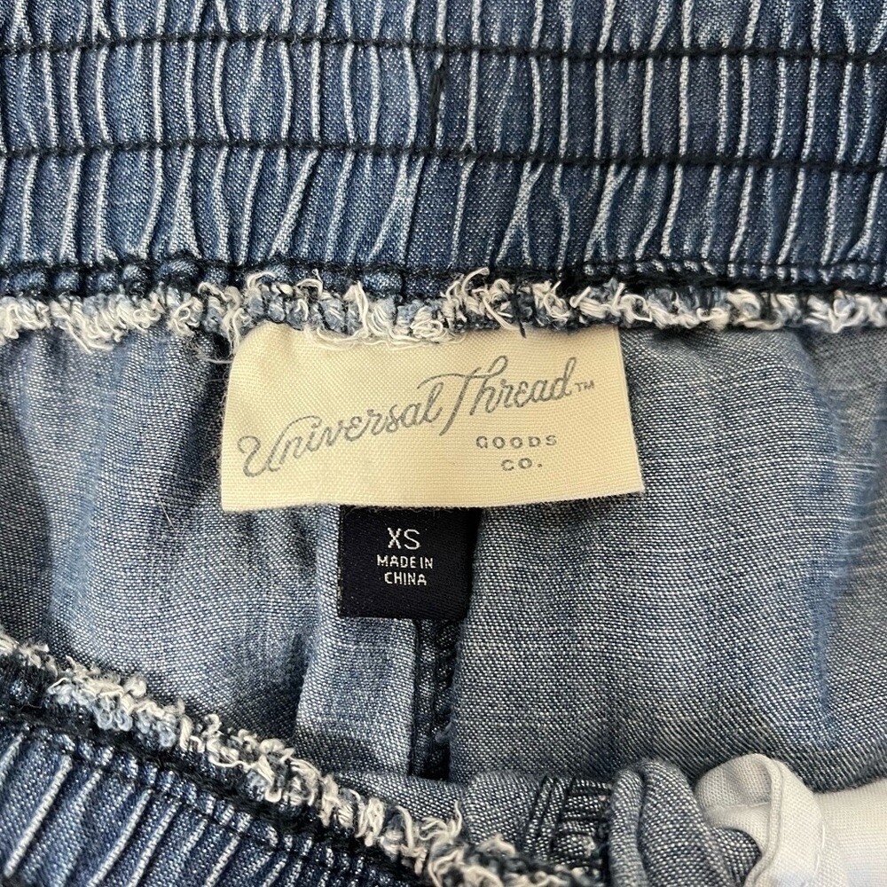 Universal Thread Medium Wash Chambray High Rise F… - image 9