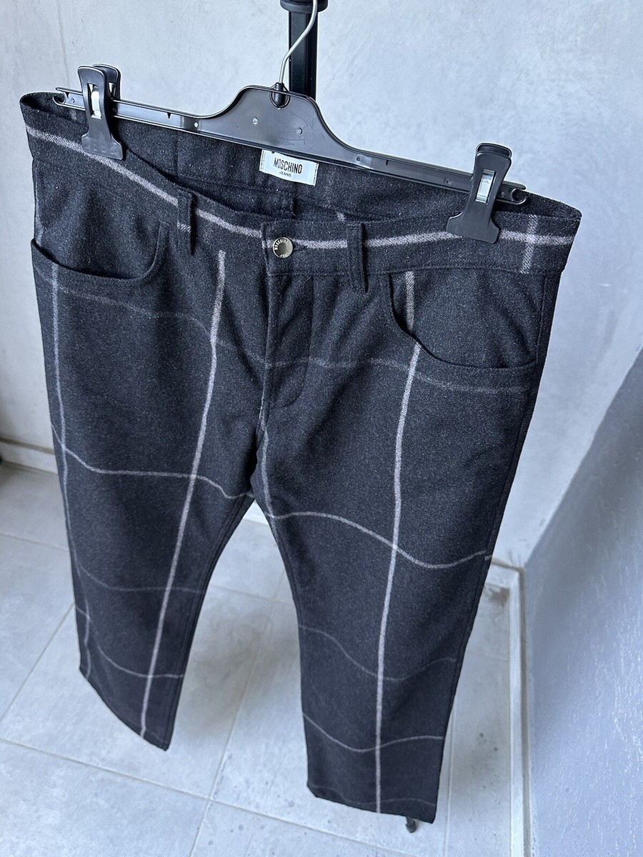 パンツ Moschino Asymmetrical Wool Pants Moschino Asymmetrical Wool Pants Wide in Black | THE LIST