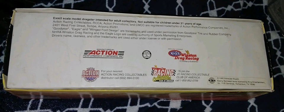 Kenny Bernstein Budweiser 2001 1:24 Racing Champions NHRA Top Fuel Dragster Foto 4 de 4