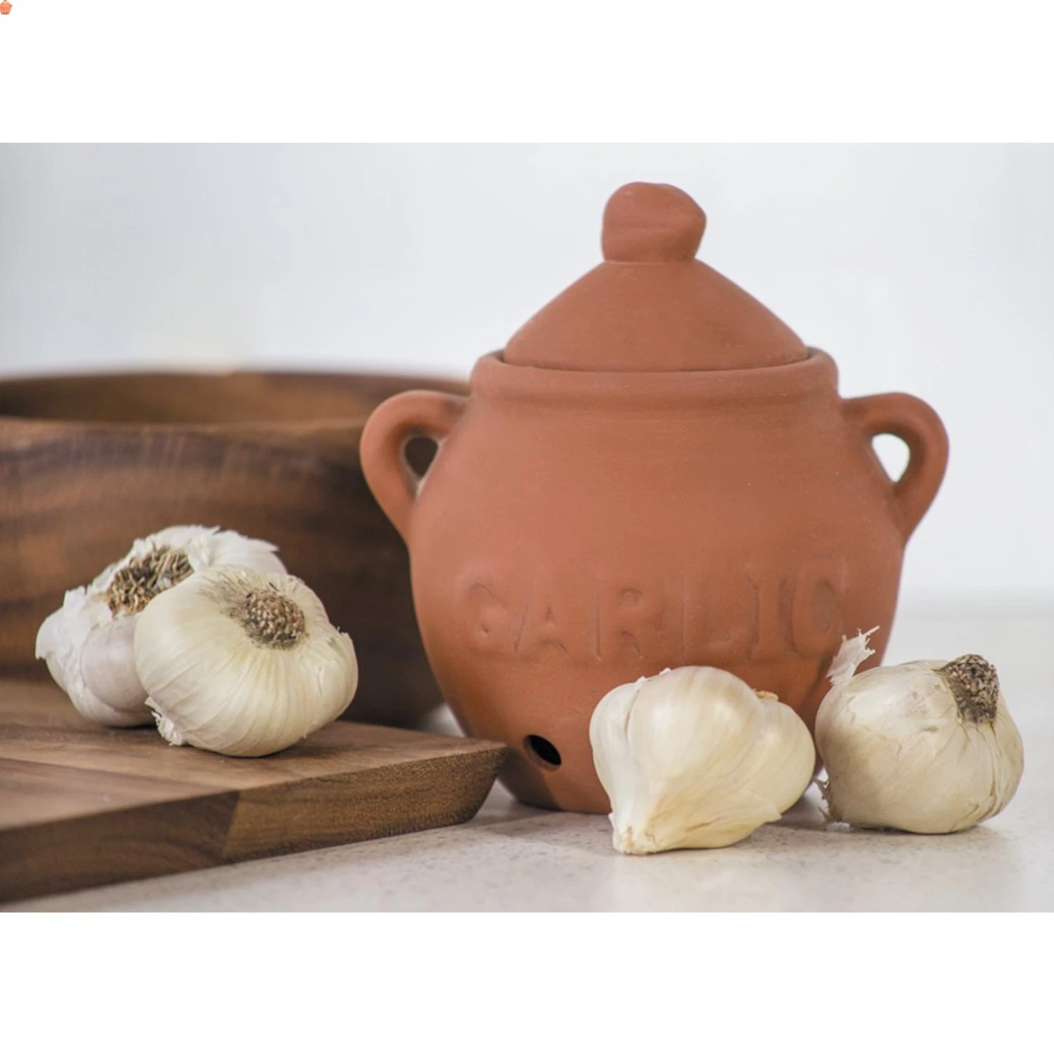 Compact Terra Cotta Garlic Keeper - Stylish Storage for 4 Cups, Hand Wash Only
Opens in a new window