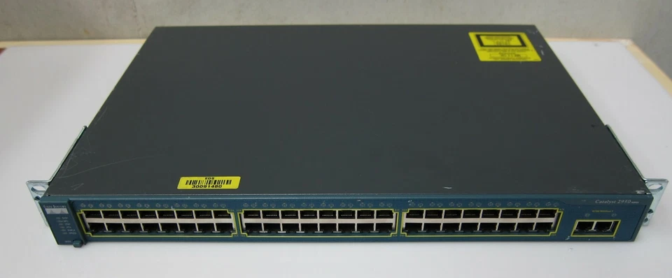 Cisco Catalyst 2950T 48 Port L2 with 2Gb uplinks  Switch  Model: WS-C2950T-48-SI - Image 2 of 4