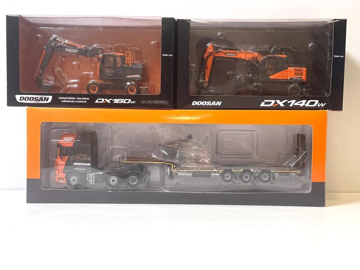 WSI models, DAF XF 105 SSC 6X2 Lowloader +DX140w+DX160w BL.ED