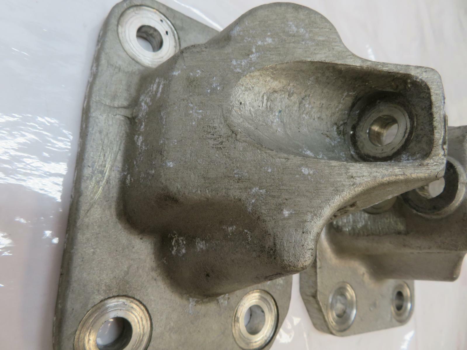 2012 ASTON MARTIN ENGINE MOUNTS LEFT AND RIGHT SIDES OEM DRIVER PASSENGER