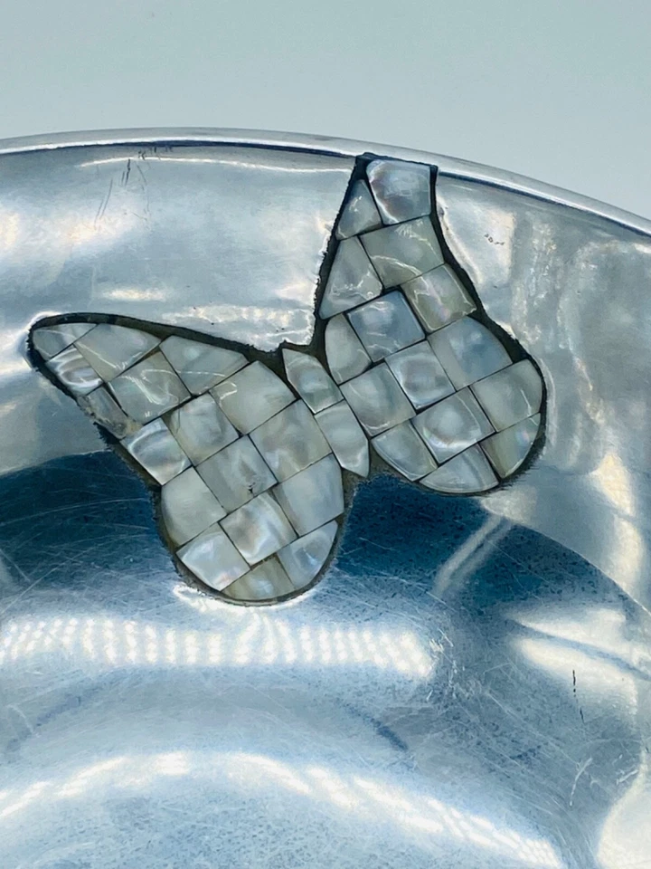 TOALHA de aço inoxidável com incrustação de madrepérola borboleta tigela para servir ou decorar 10" - Imagem 4 de 4