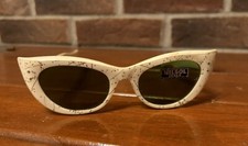 Vintage White Sparkle Cats Eye Italy Sunglasses Deadstock NOS NEW 1960s Nilsol