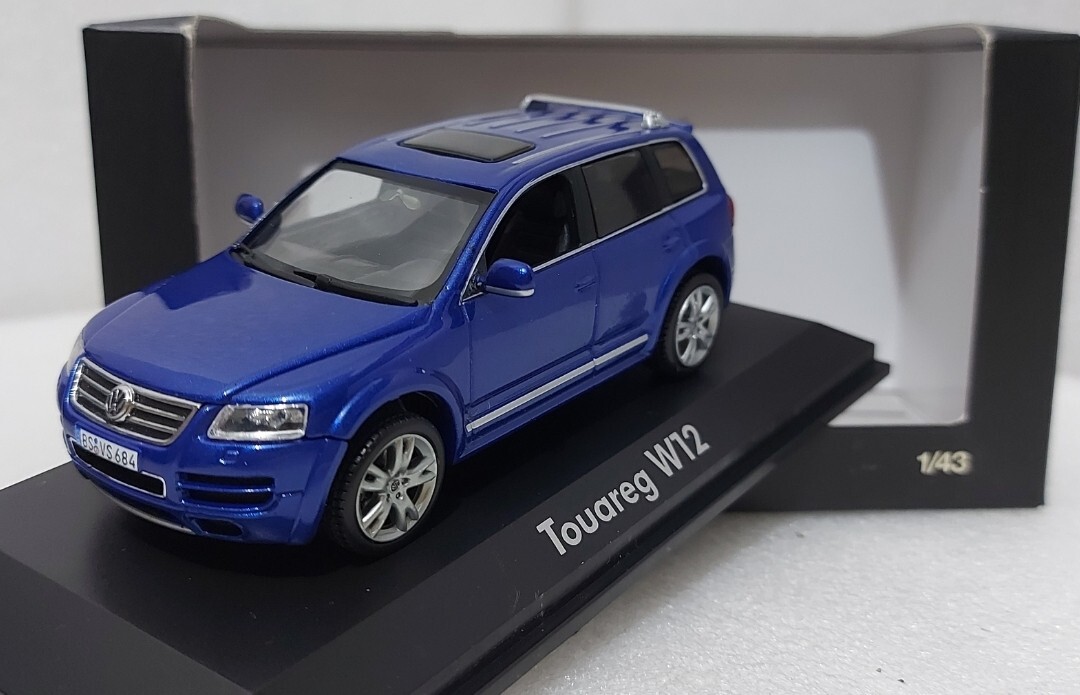 VW Volkswagen Touareg W12 450 HP 2005-2010 Deep Blue 1:43 Norev