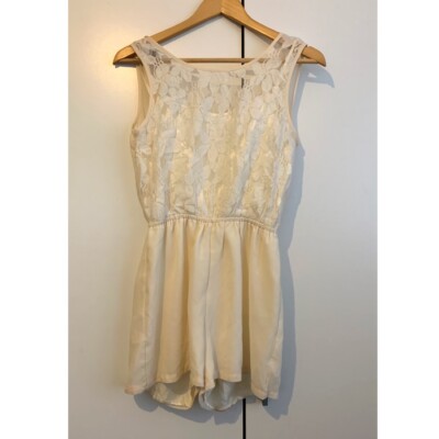 Parisian Collection Cream Lace Chiffon Playsuit. Size 10. Will Fit 8-10.